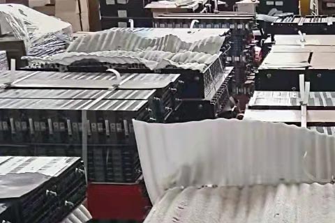 太仓双凤高价报废电池回收|UPS蓄电池多少钱一斤回收
